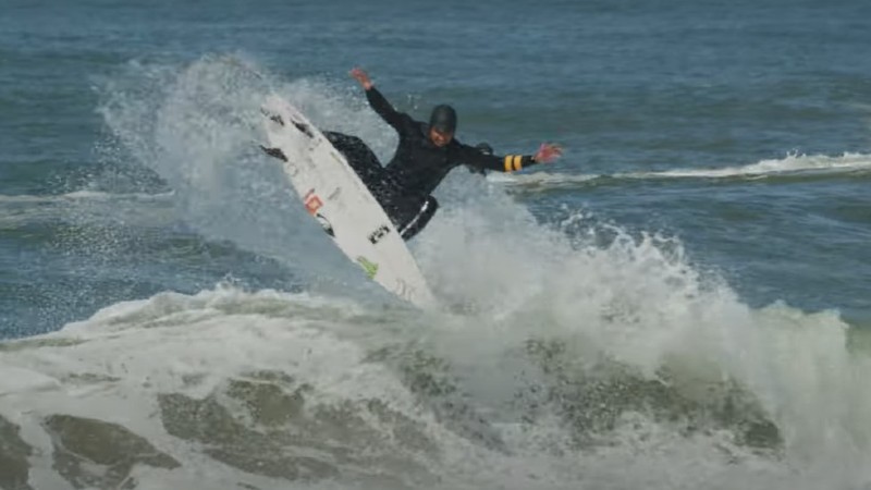 Filipe Toledo y paso fugaz por California