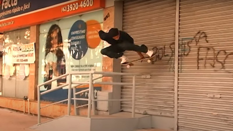 Arthur Ribeiro presenta 