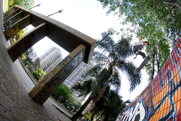 DSC_8112 Seba Franco Flip 3 web